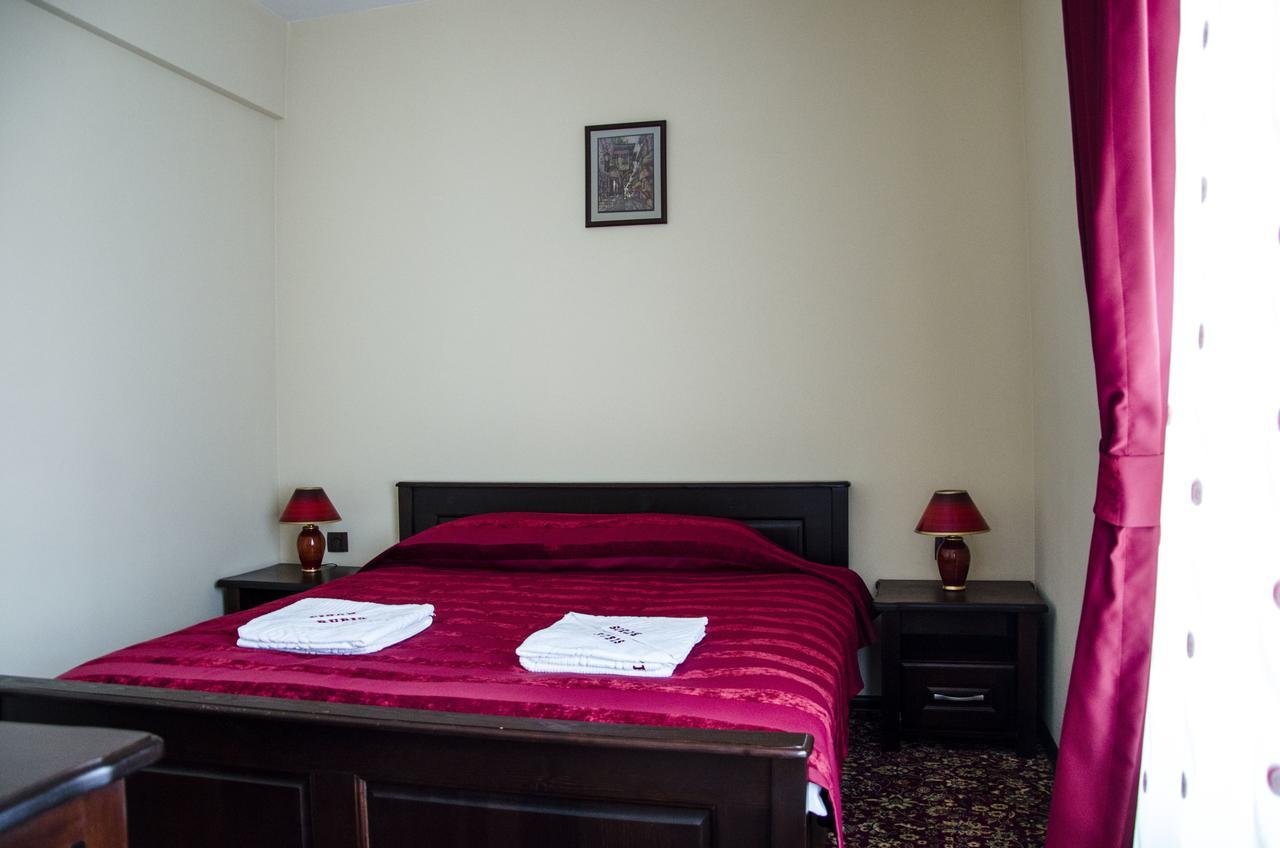 Rubis Hotel Rudozem Quarto foto