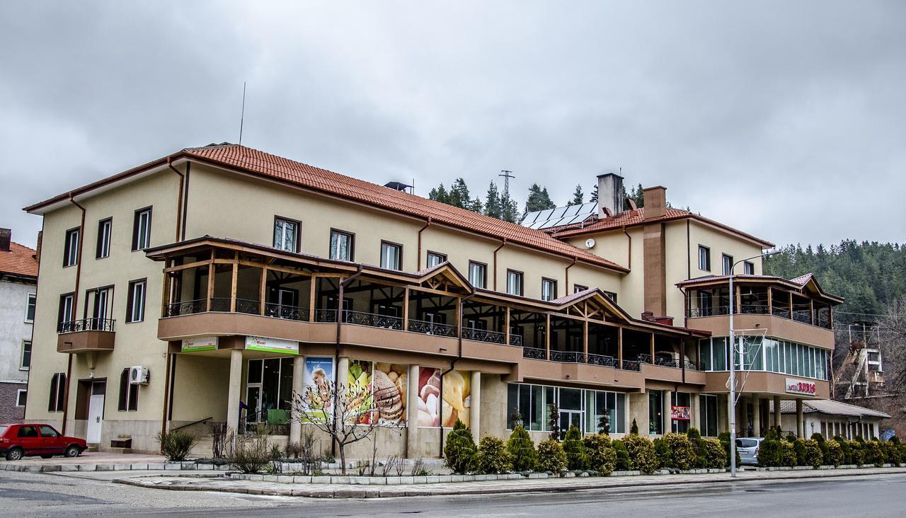 Rubis Hotel Rudozem Exterior foto