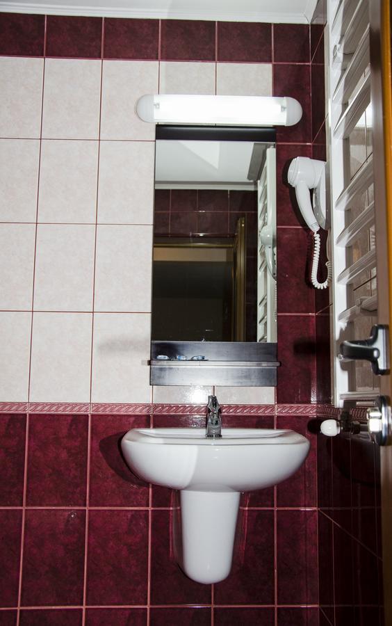 Rubis Hotel Rudozem Quarto foto