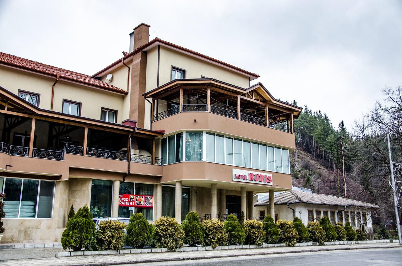 Rubis Hotel Rudozem Exterior foto