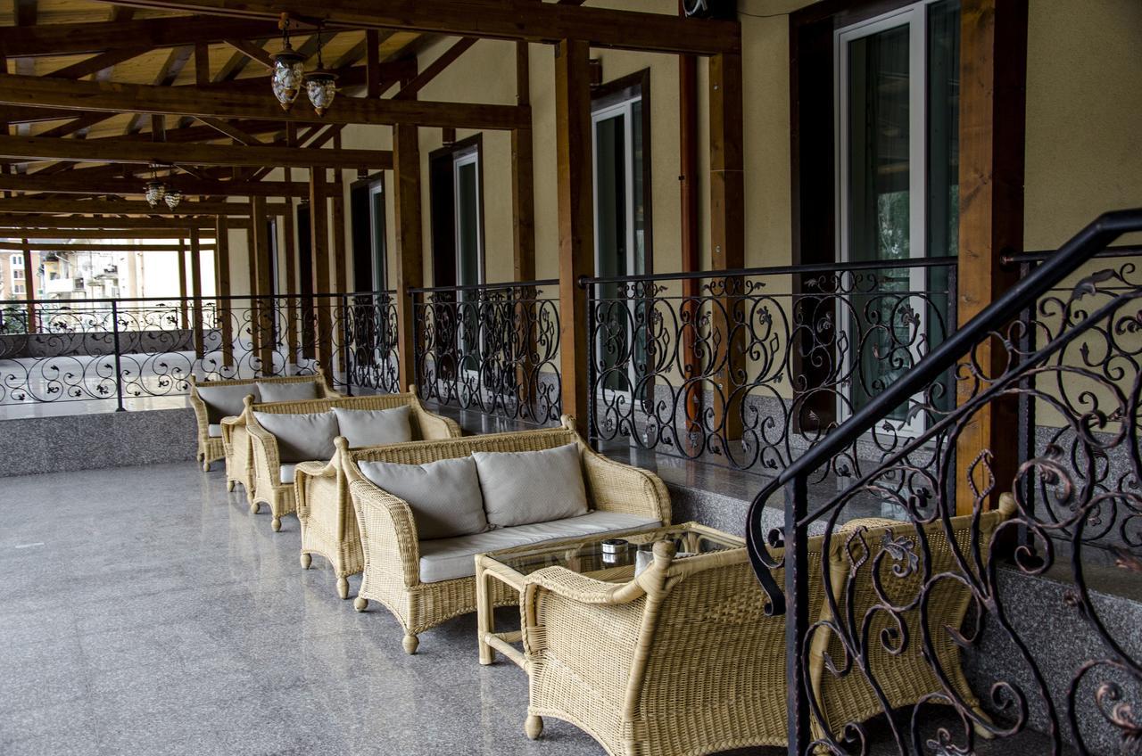 Rubis Hotel Rudozem Exterior foto