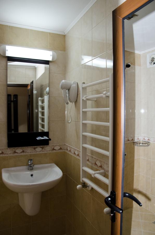 Rubis Hotel Rudozem Quarto foto